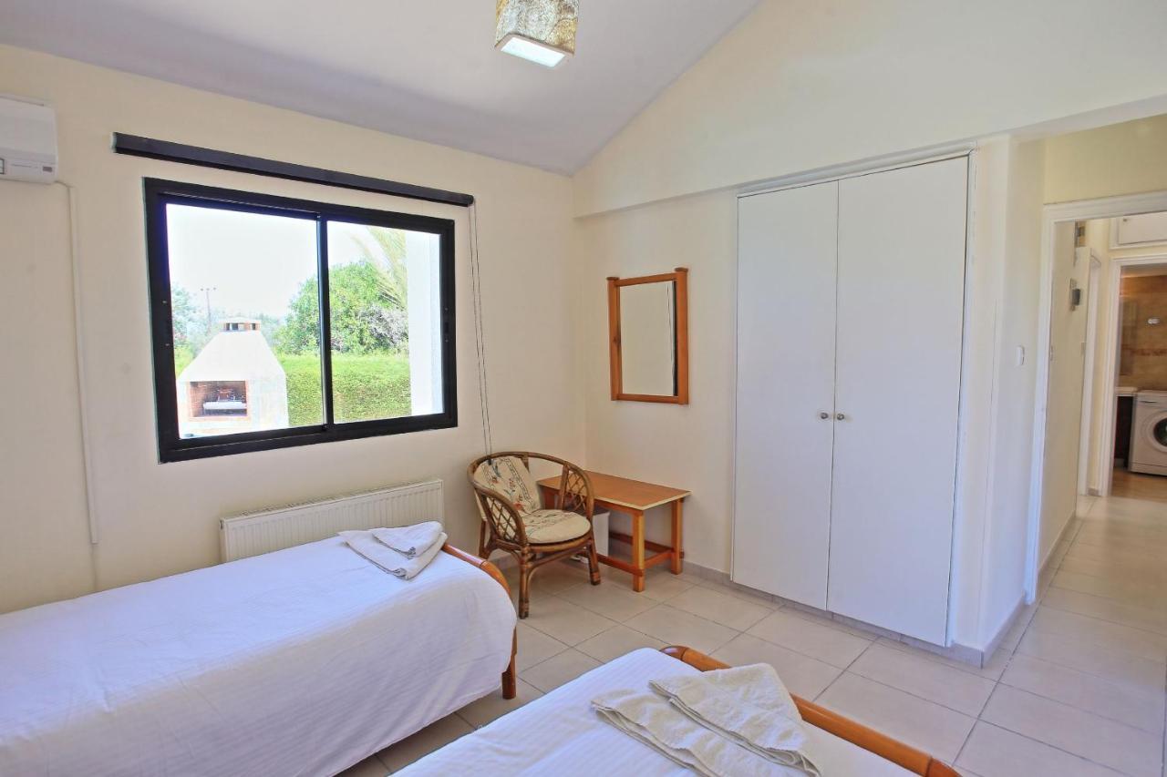 Polis Villa Maria Latchi מראה חיצוני תמונה
